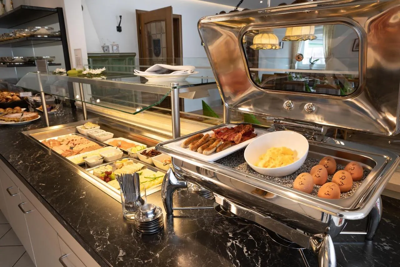 Landhotel Huberhof Allershausen 3*,  Deutschland